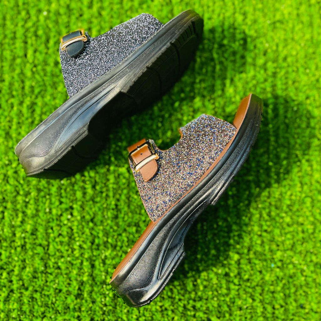 Sparkle Strap Comfort Slip-On Slippers – Stylish Women’s Casual Footwear